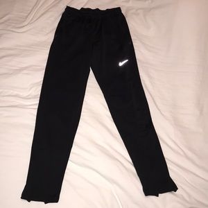 Nike Men’s Joggers-Black